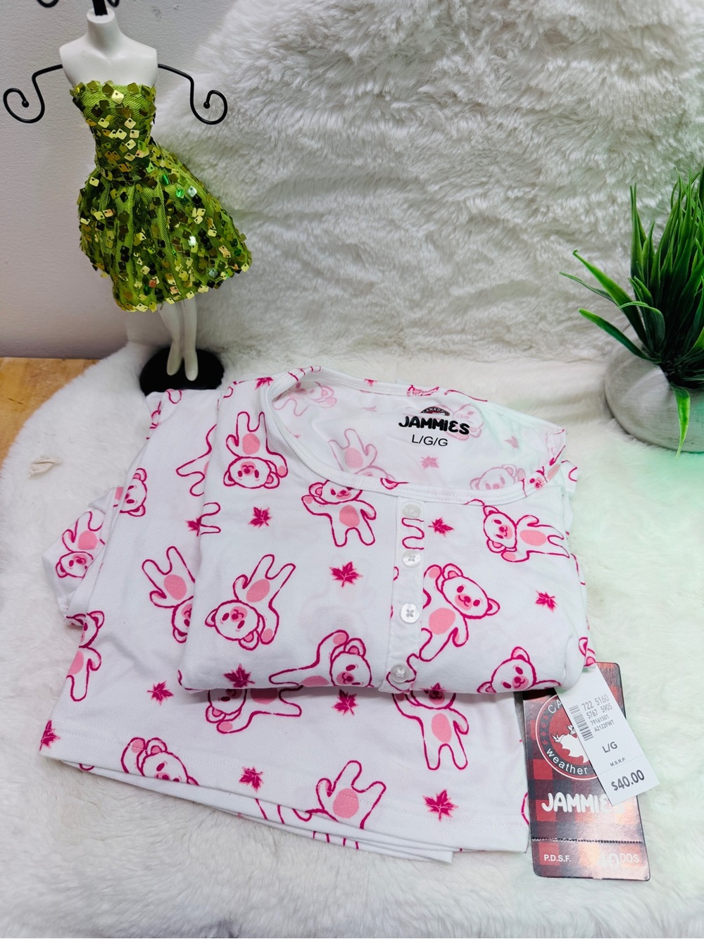 New With Tags Ladies Large Pink Teddy Print Pajama Set 💝